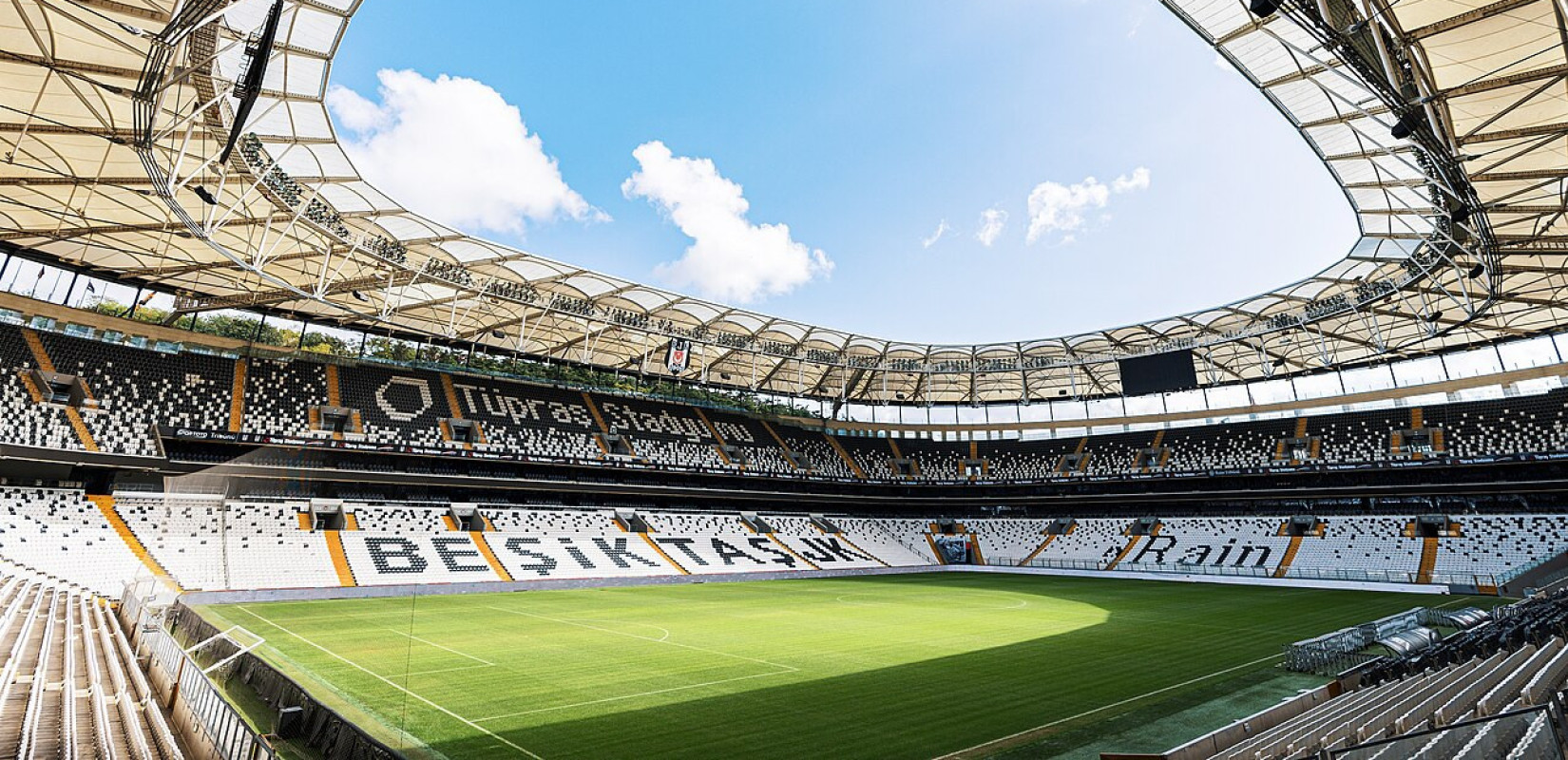 Europa League: Πού θα δείτε τον τελικό Φράιμπουργκ - Άστον Βίλα (βίντεο)