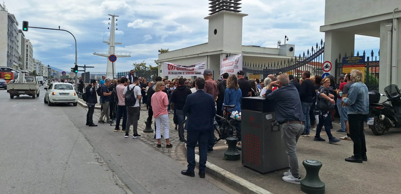 Θεσσαλονίκη: Διαμαρτυρία στο λιμάνι για αμμοληψίες «στα μουλωχτά» από το Ακρωτήρι Επανομής