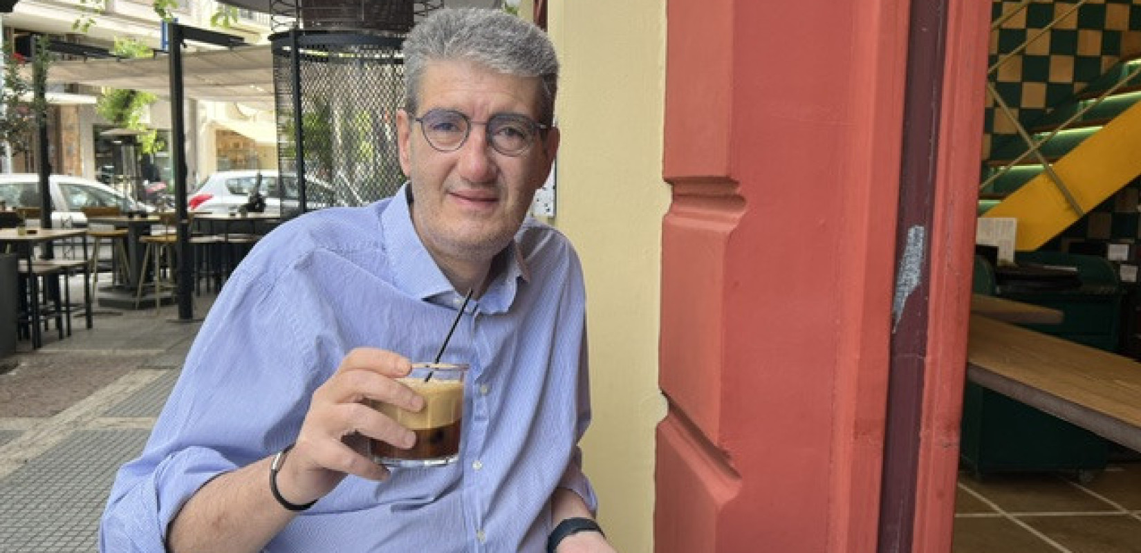 Πρωινός καφές με τον βουλευτή του ΣΥΡΙΖΑ Χρήστο Γιαννούλη (βίντεο)