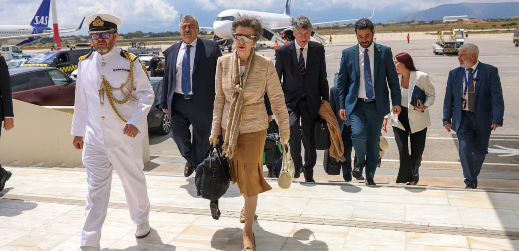 Στο Μνημείο της RAF στο Μάλεμε των Χανίων η πριγκίπισσα Άννα