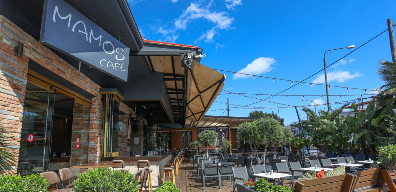 MAMOS Cafe & Cocktail Bar: Το all day αγαπημένο στέκι στο Πευκοχώρι Χαλκιδικής