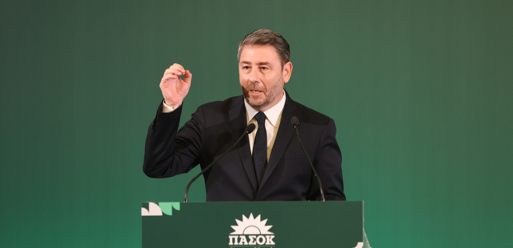 Ο Νίκος Ανδρουλάκης παρουσιάζει τις 17 δεσμεύσεις του για τους συνταξιούχους