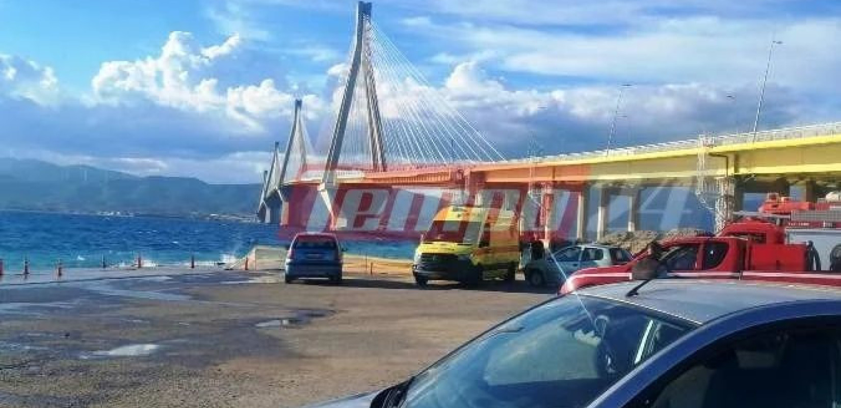 Συναγερμός στο Ρίο: Αυτοκίνητο έπεσε στη θάλασσα - Νεκρός ανασύρθηκε ο οδηγός