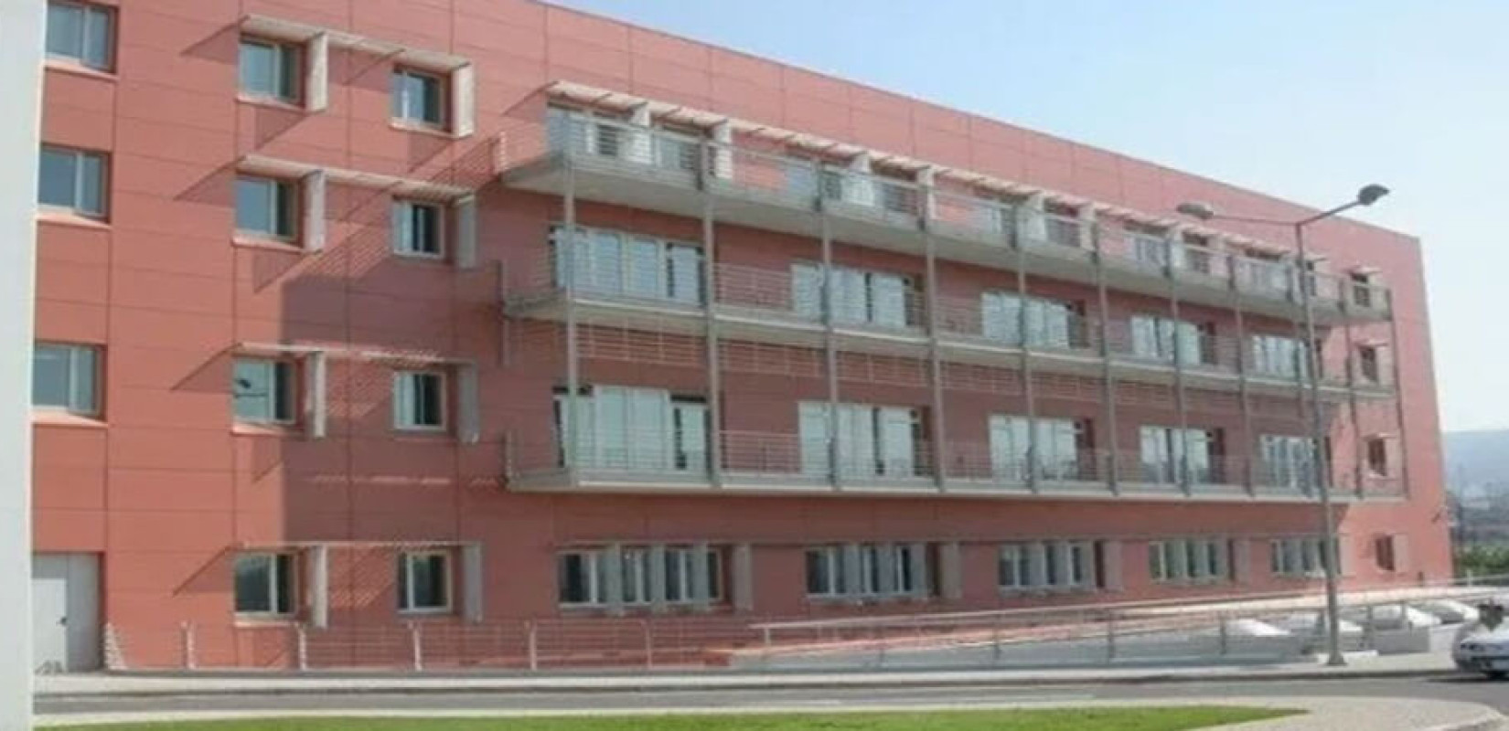 Πεντέλη: Έπεσε ανελκυστήρας στο στρατιωτικό νοσοκομείο λίγο πριν τα ψυχομετρικά τεστ των σταθμαρχών