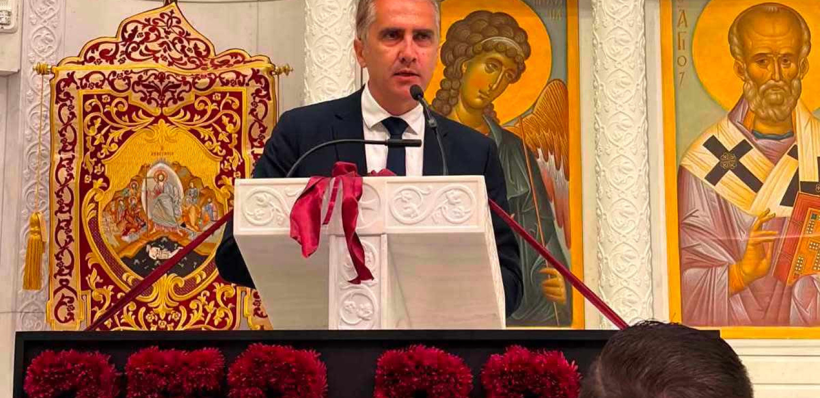 Εγκλώβισαν επί τρεις μέρες στις ΗΠΑ, Έλληνα που μίλησε για τη γενοκτονία!