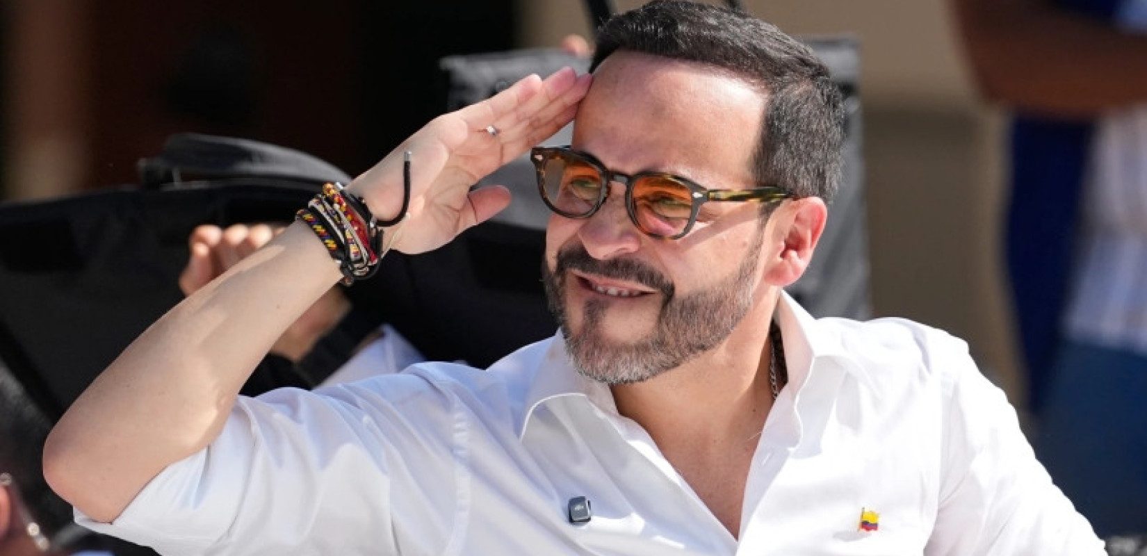 Δεξιά «στροφή» στην Κολομβία - Ο Αμπελάρδο δε λα Εσπριέγια μπροστά με 8 μονάδες