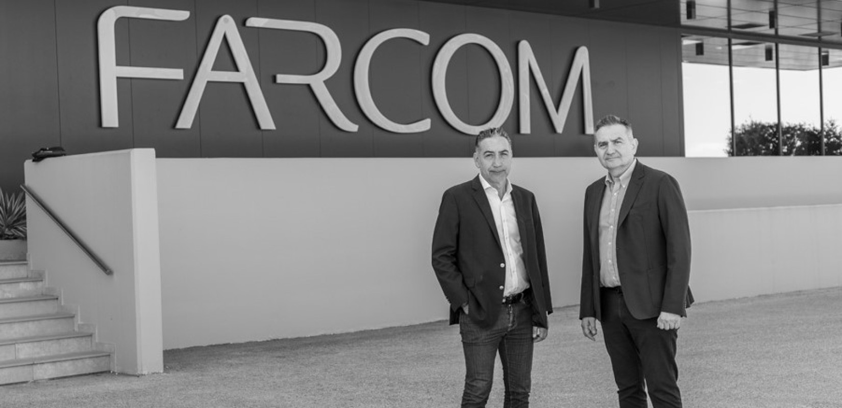 FARCOM: Θέμης & Δημήτρης Σαρασίδης - Συνεχιστές ενός ελληνικού οράματος ομορφιάς