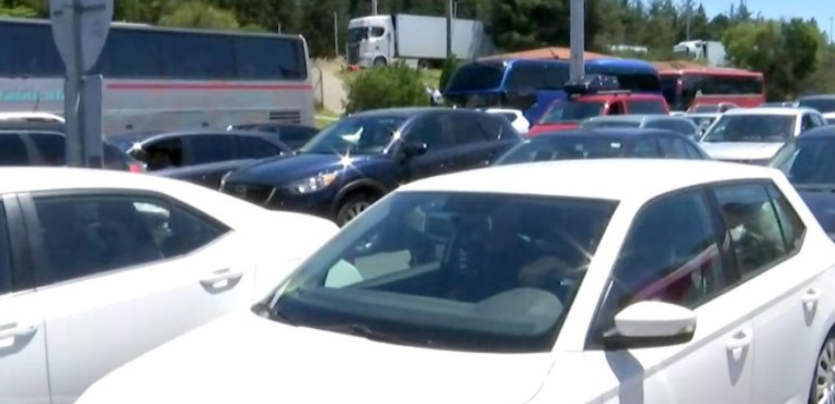 Κιλκίς: Αυξημένη κίνηση στο Τελωνείο των Ευζώνων – Ενεργοποιήθηκε το παλιό σύστημα ελέγχου για αποσυμφόρηση
