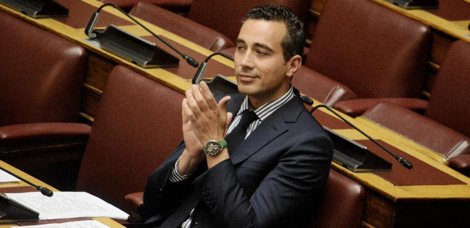 Μα πως στο καλό παρεισέφρησε στη Masia του Αλέξη ο Νυφούδης;