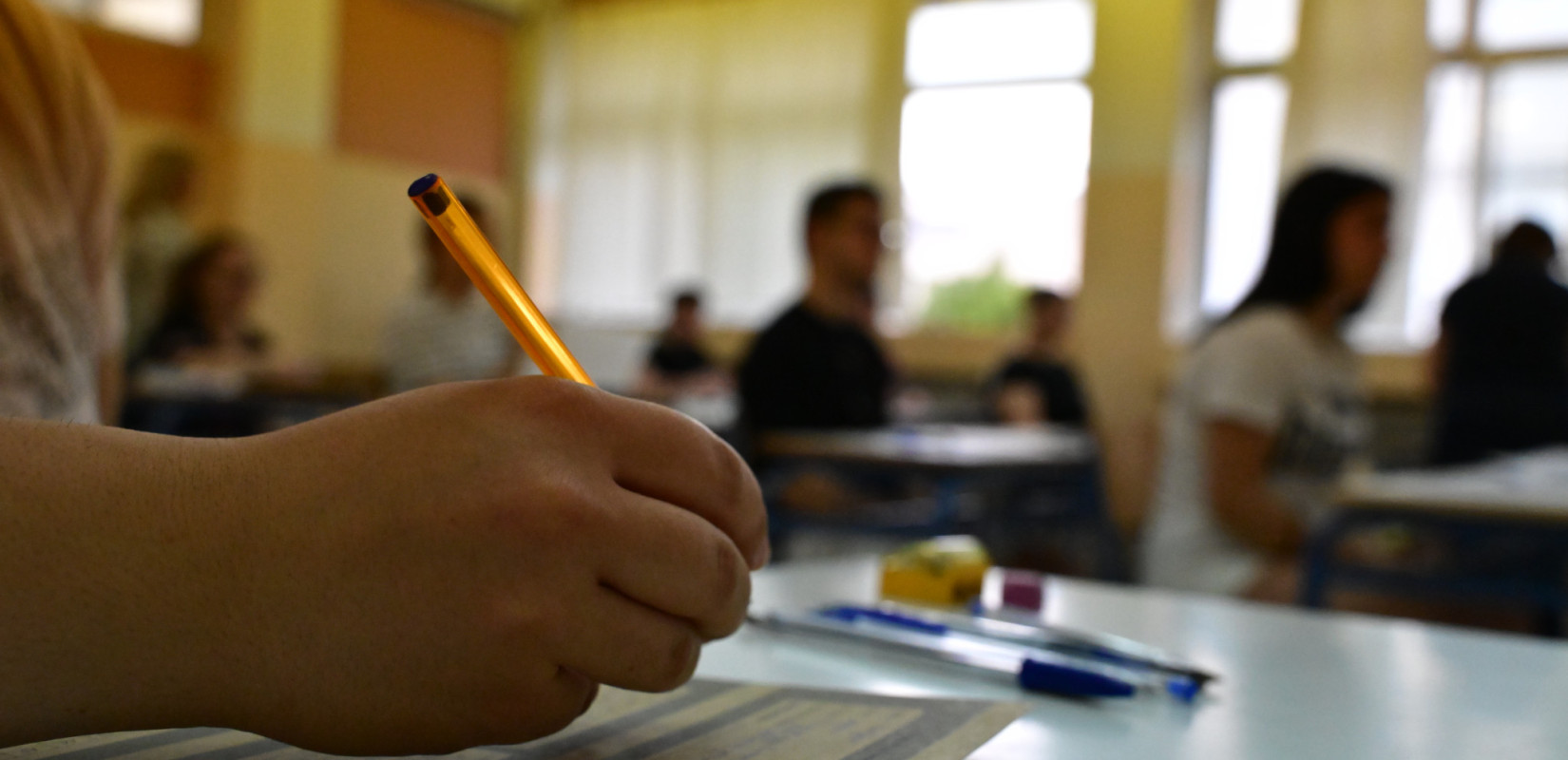 Πανελλαδικές: Στις 24 Ιουνίου οι βαθμοί των υποψηφίων