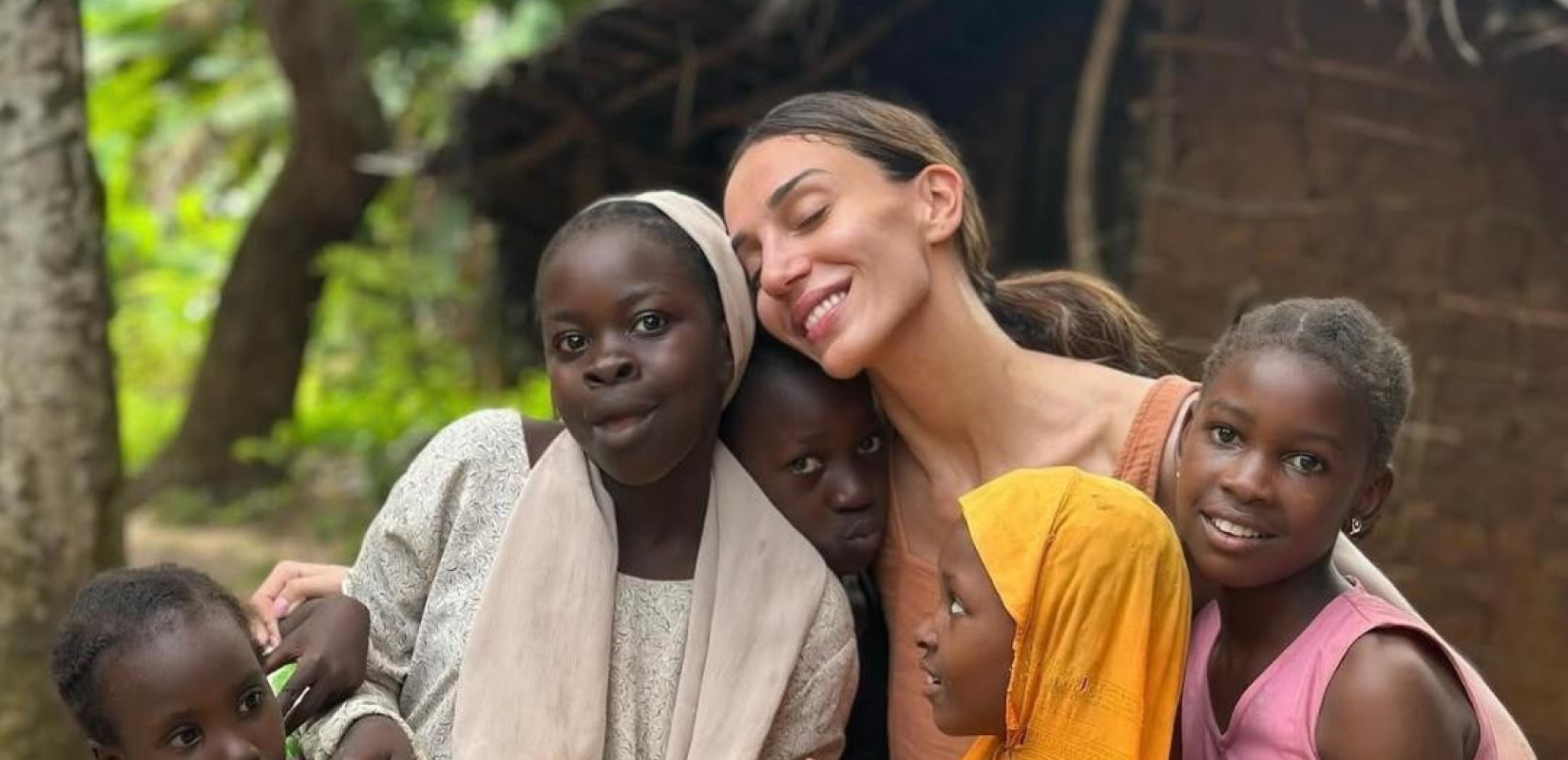 Γυναίκες χωρίς φίλτρο: Η Γεωργία Παράσχου, η Humanity Greece και οι ζωές πίσω από τις στάχτες των καταστροφών