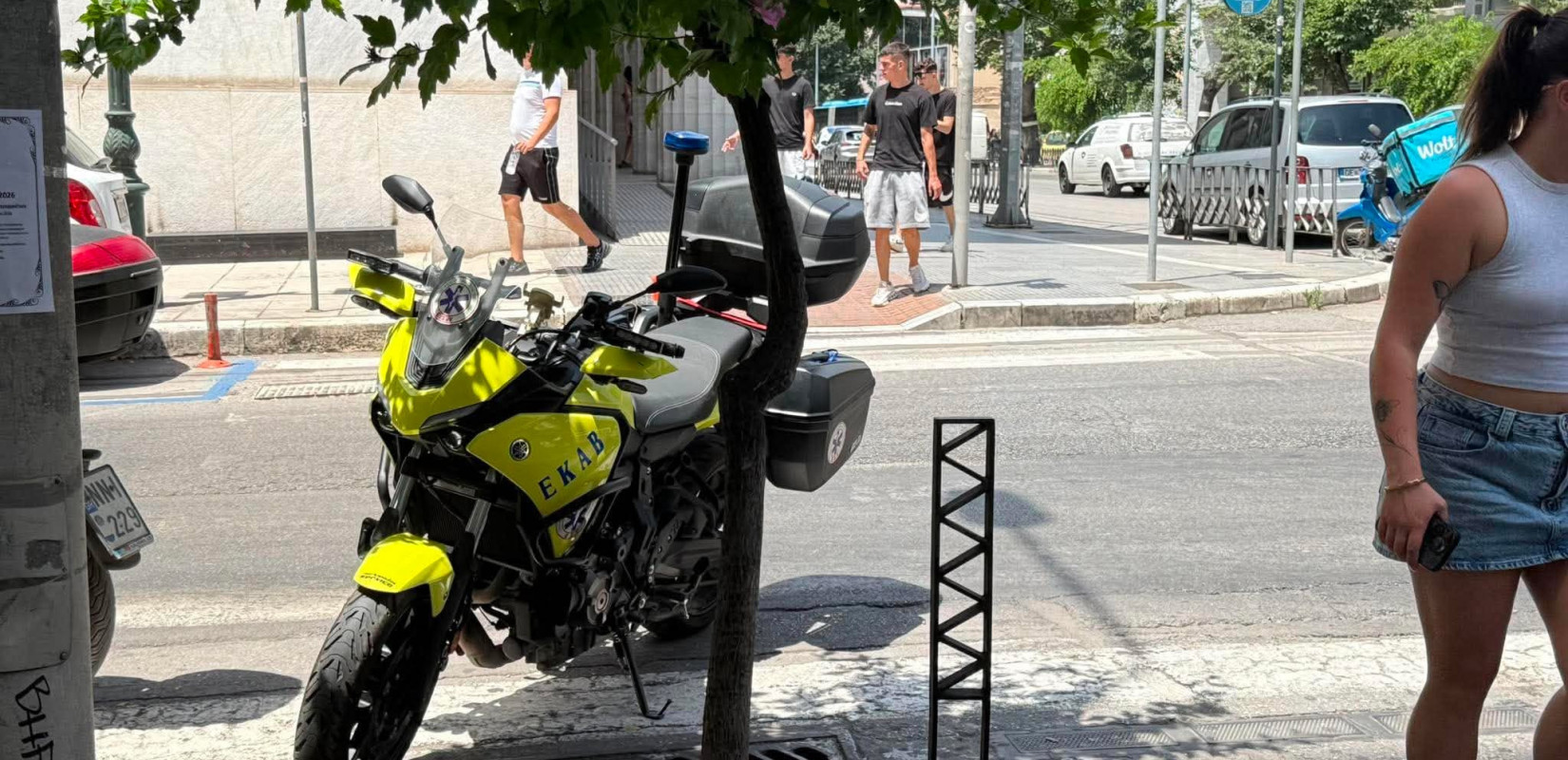 Θεσσαλονίκη: Αυτοκίνητο συγκρούστηκε με  μοτοσικλετιστή στην Τσιμισκή
