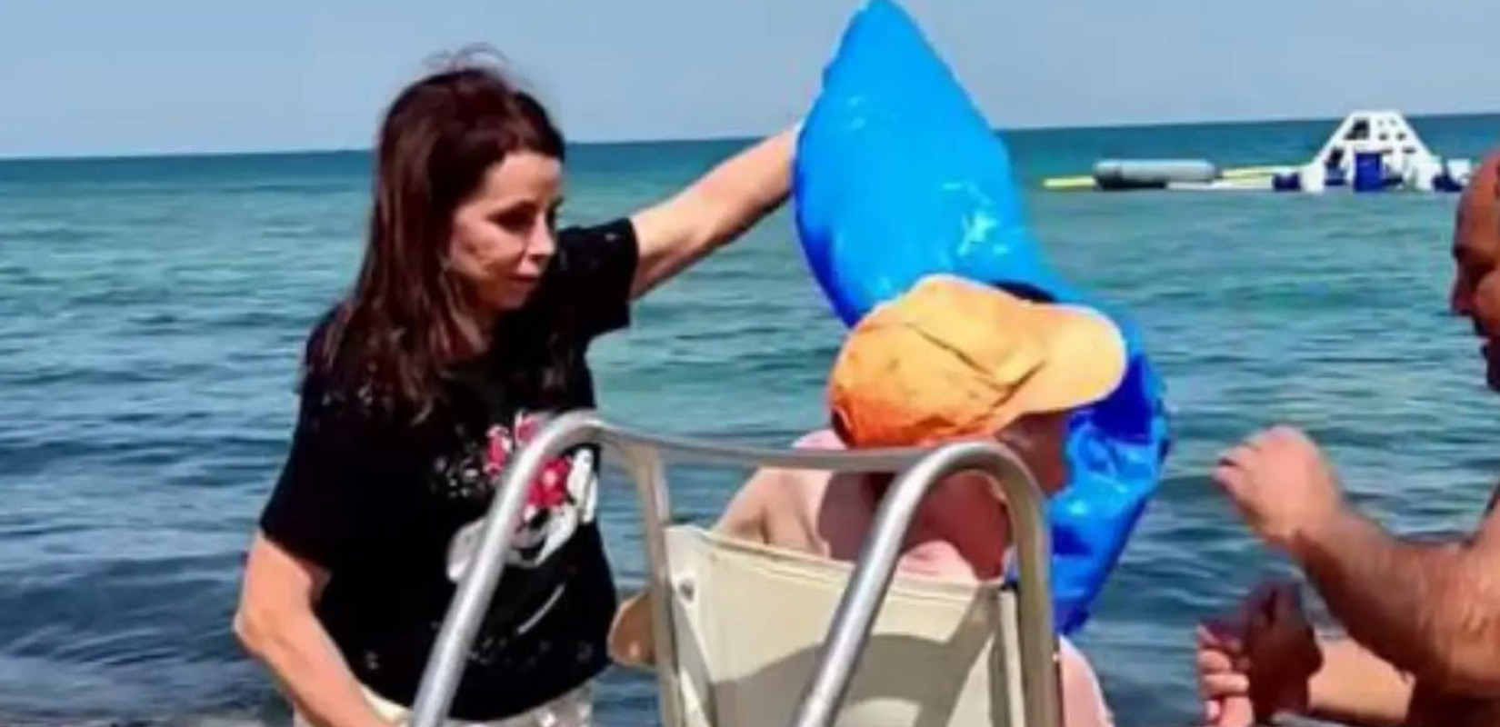 Θεσσαλονίκη: Βανδάλισαν το Seatrac των Νέων Επιβατών - «Κατάντια» λέει η Πατουλίδου