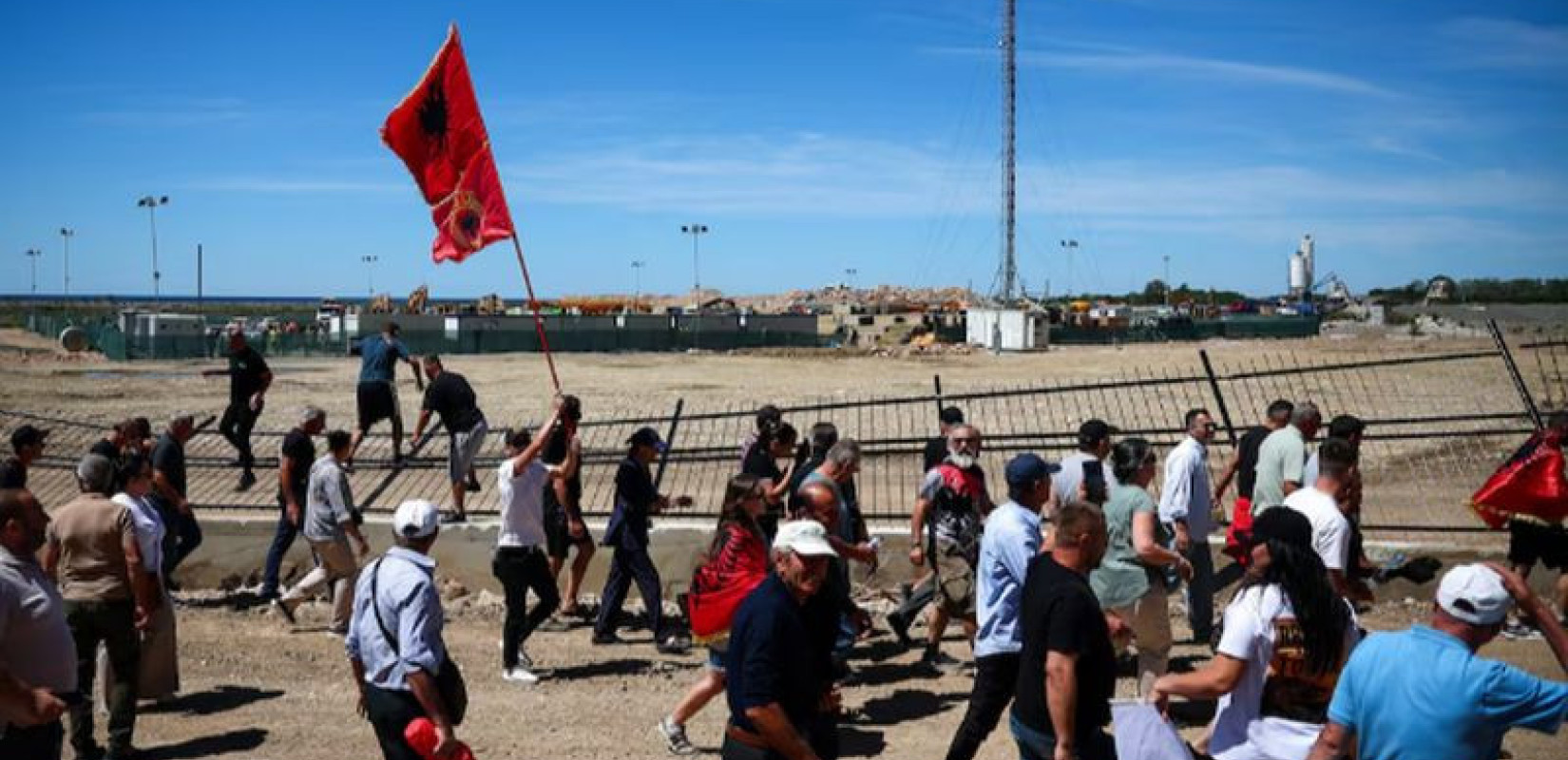 Αλβανία: Εντάλματα για υπόπτους διαφθοράς σε υπόθεση με σύνδεση σε σχέδιο της οικογένειας Τραμπ - Στο μικροσκόπιο τουριστικό project