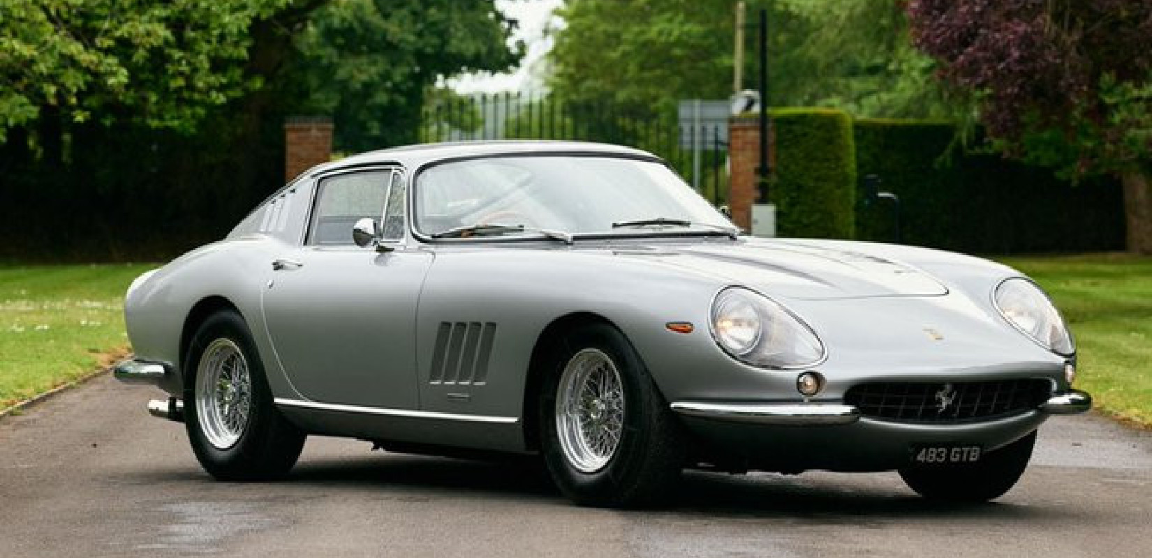 Σε δημοπρασία η θρυλική Ferrari 275 GTB/4 του γνωστού σταρ της ροκ, Έρικ Κλάπτον