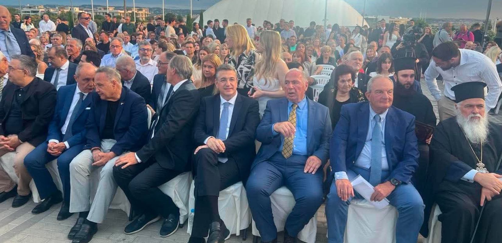 Κώστας Καραμανλής: Ο Κηλαηδόνης, ο... Κότσαρης και ο in... εθνικός ύμνος