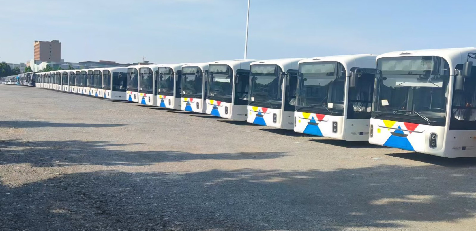 Αντίστροφη μέτρηση στον ΟΑΣΘ: Αυτά είναι τα 50 νέα ηλεκτρικά λεωφορεία της Θεσσαλονίκης (βίντεο)