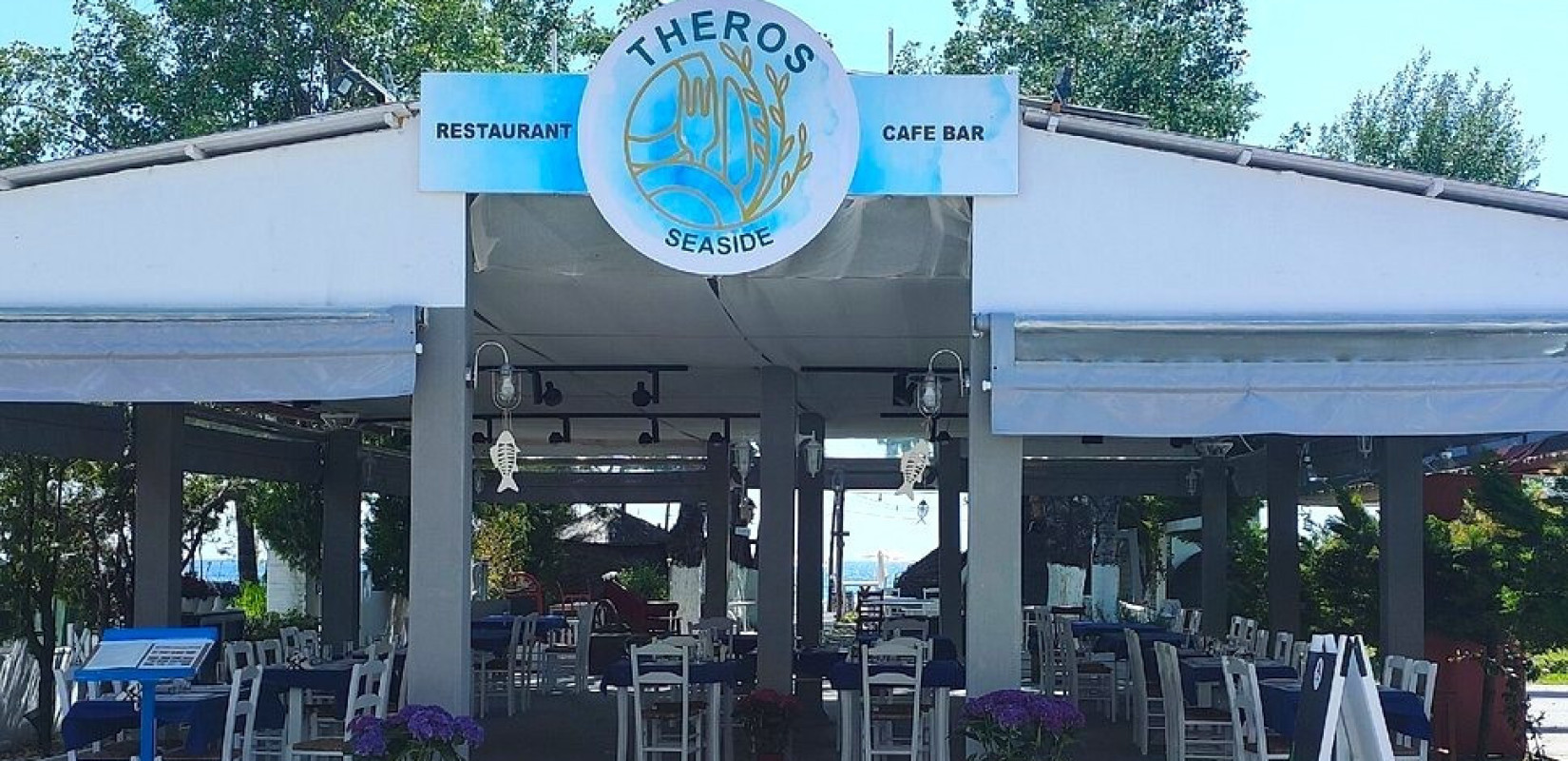 Theros Restaurant: Μια σύγχρονη γαστρονομική εμπειρία δίπλα στο κύμα στα Νέα Φλογητά