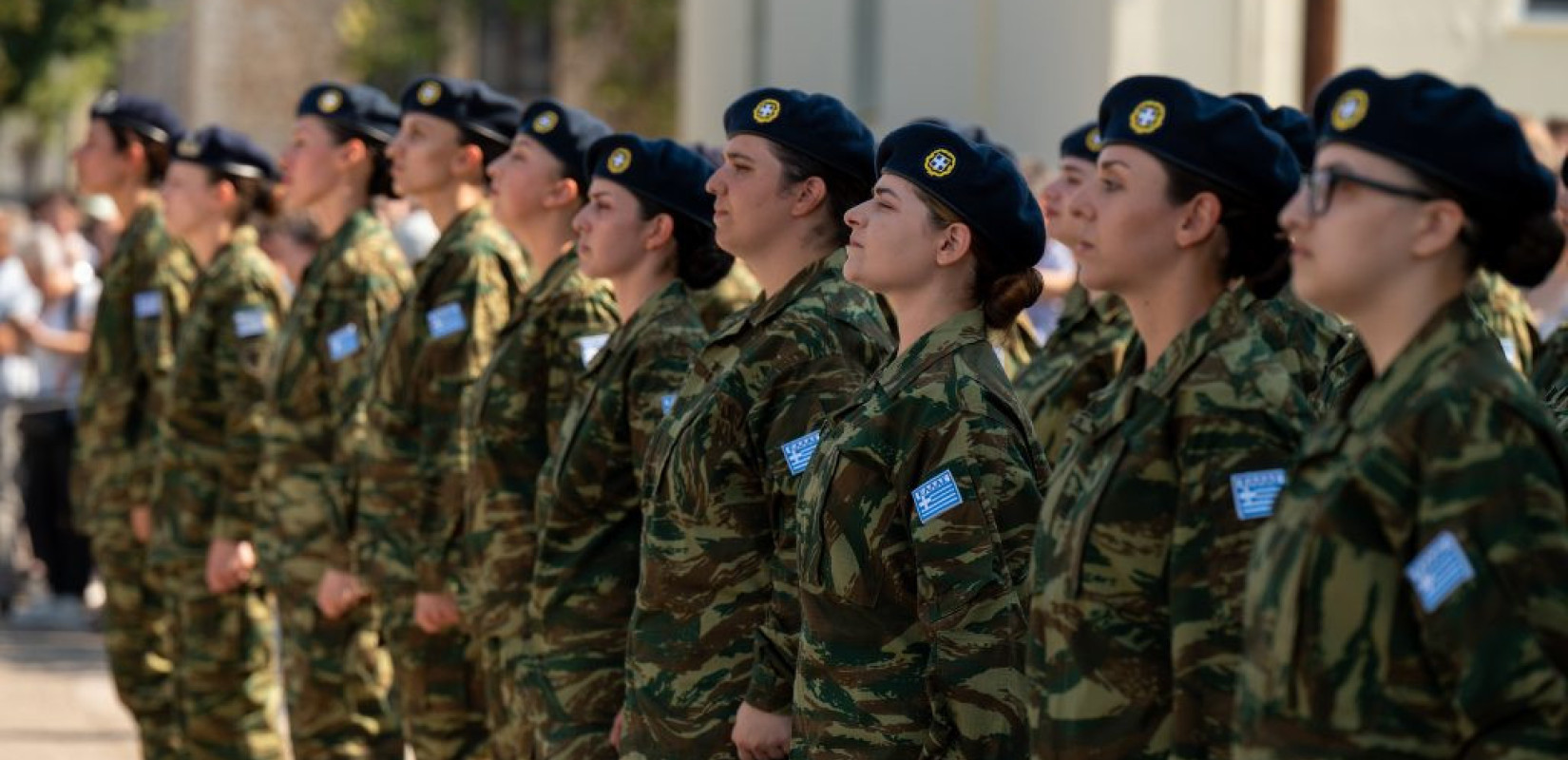Ιστορική ημέρα για τις Ένοπλες Δυνάμεις: Ορκίστηκαν στη Λαμία οι πρώτες γυναίκες εθελόντριες