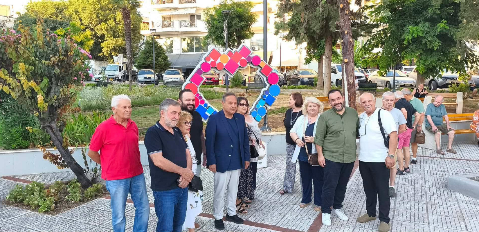 Θεσσαλονίκη: Το πάρκο Ηρώων της Τριανδρίας αποδόθηκε ξανά στους πολίτες αναπλασμένο και «έξυπνο» (βίντεο)