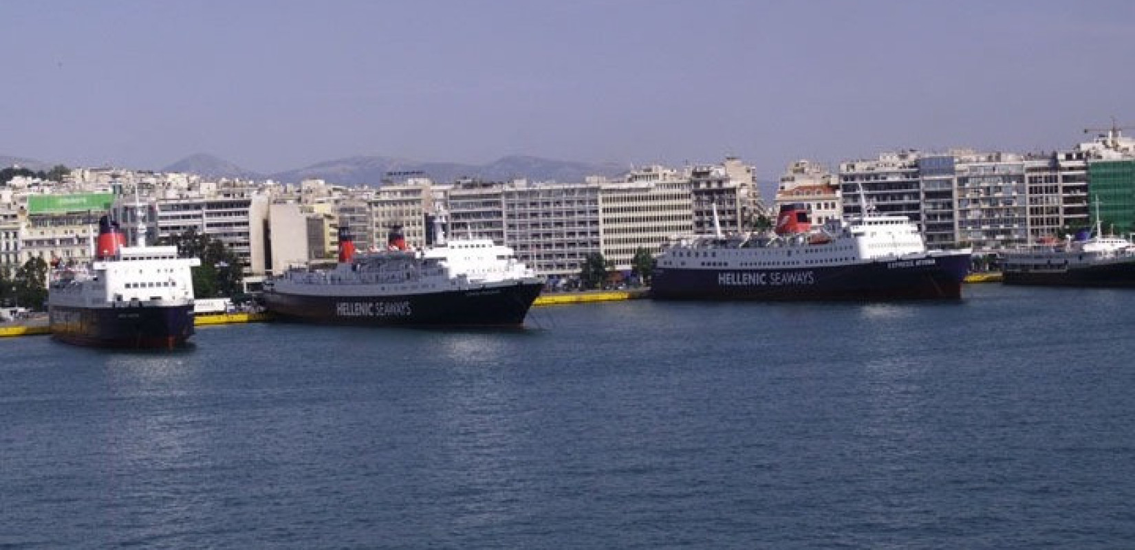 Προσάραξη πλοίου στη Μήλο: Πήρε πιστοποιητικό αξιοπλοΐας από το Λιμενικό και συνεχίζει το δρομολόγιo