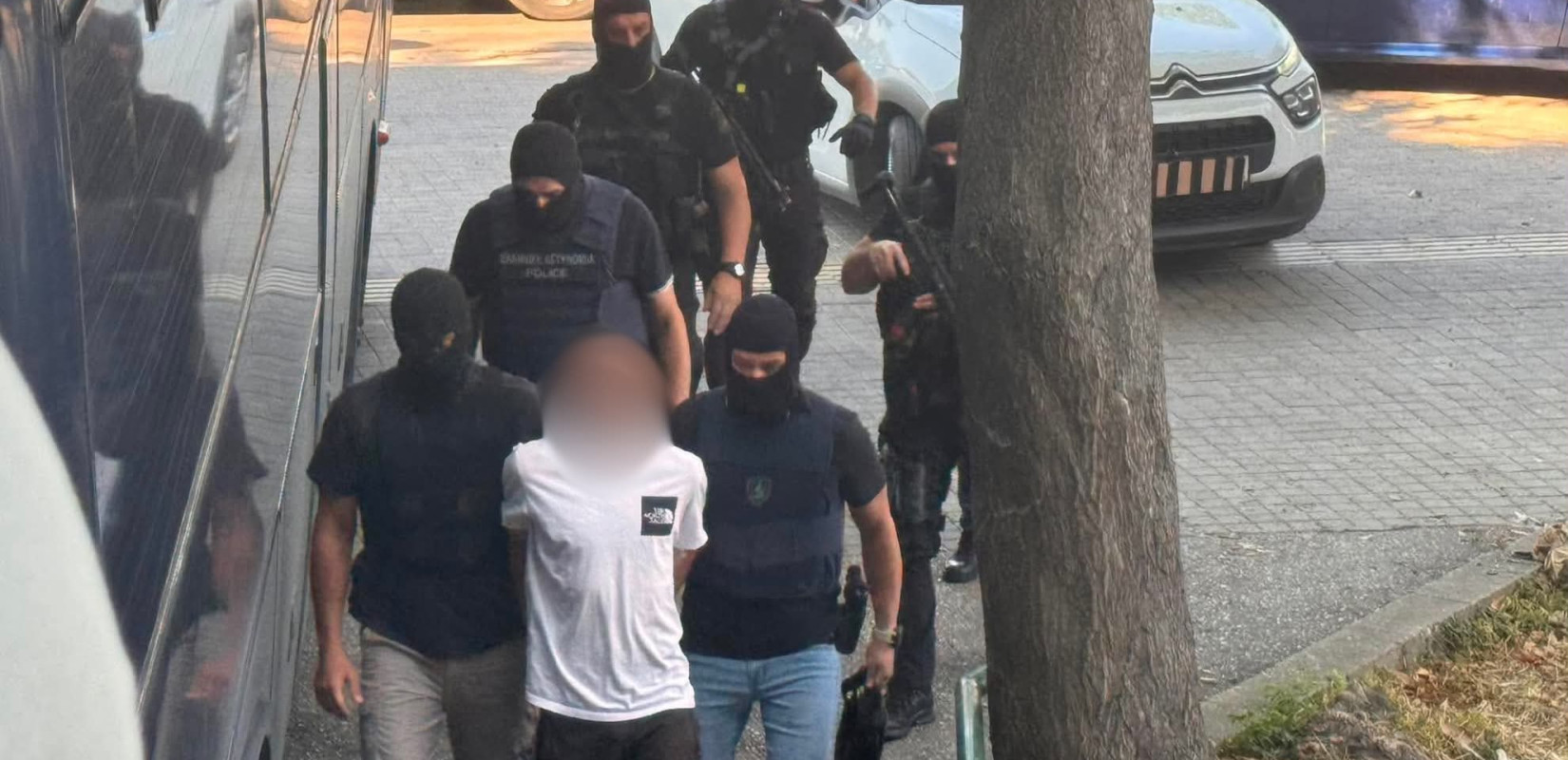 Θεσσαλονίκη: Στα δικαστήρια ο 25χρονος για την εμπρηστική επίθεση στην πολυκατοικία της οικογένειας Νέστορα