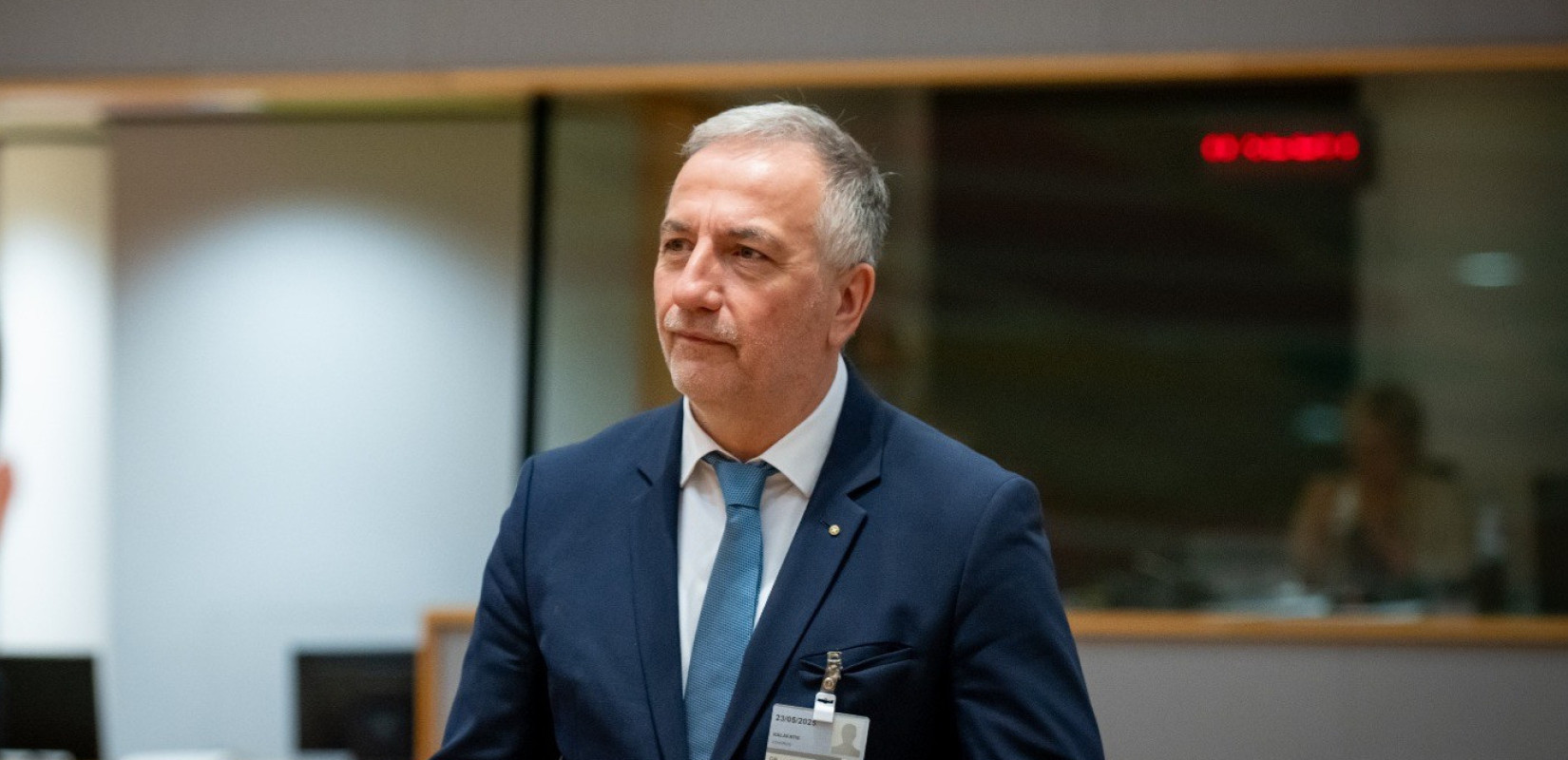 Στο Δουβλίνο ο Στ. Καλαφάτης για την άτυπη Υπουργική Σύνοδο του Συμβουλίου Ανταγωνιστικότητας της Ε.Ε.