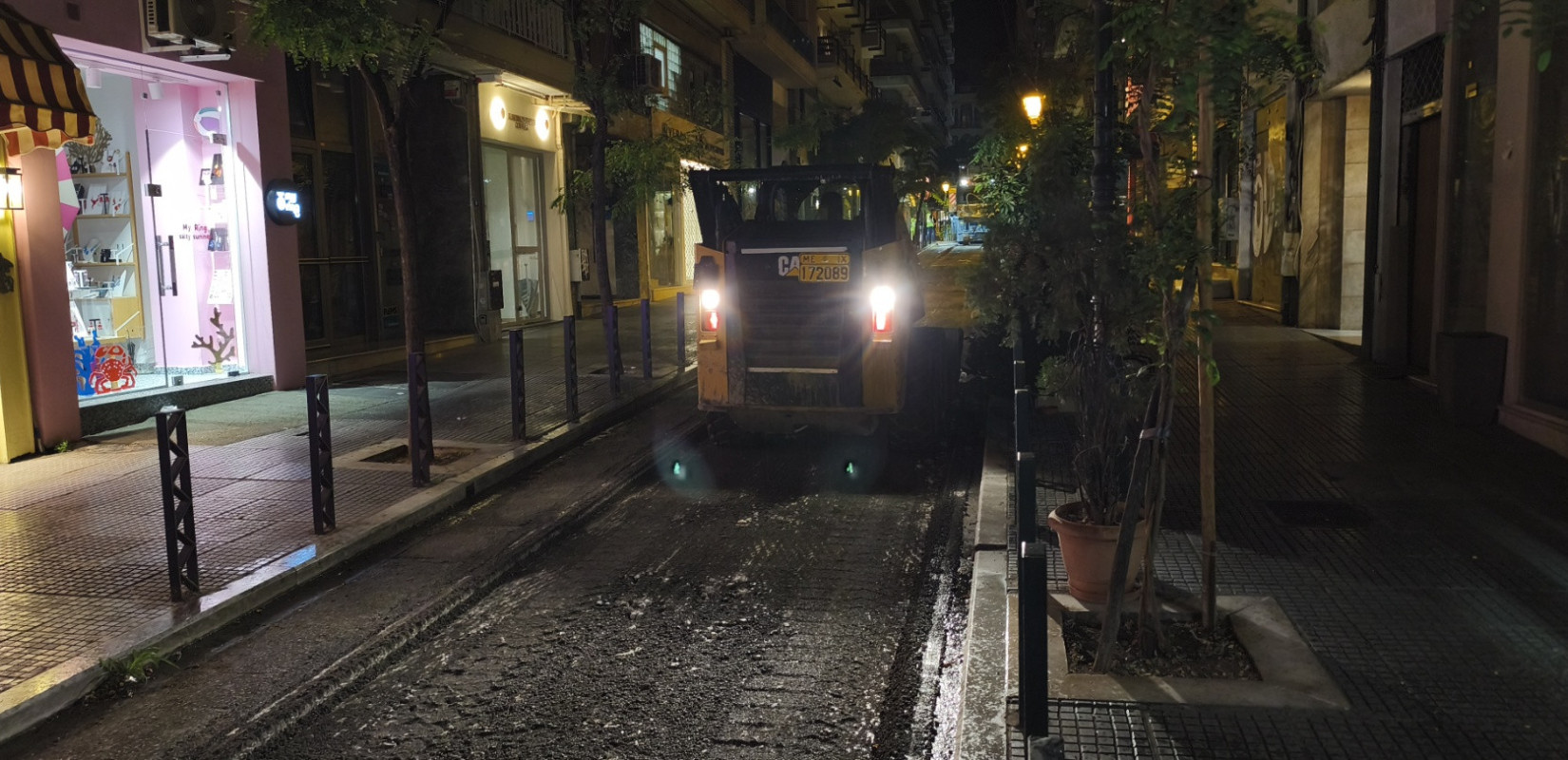 Θεσσαλονίκη: Νυχτερινή ασφαλτόστρωση στις οδούς Χρυσοστόμου Σμύρνης και Μητροπολίτου Ιωσήφ - Ποιες ακολουθούν