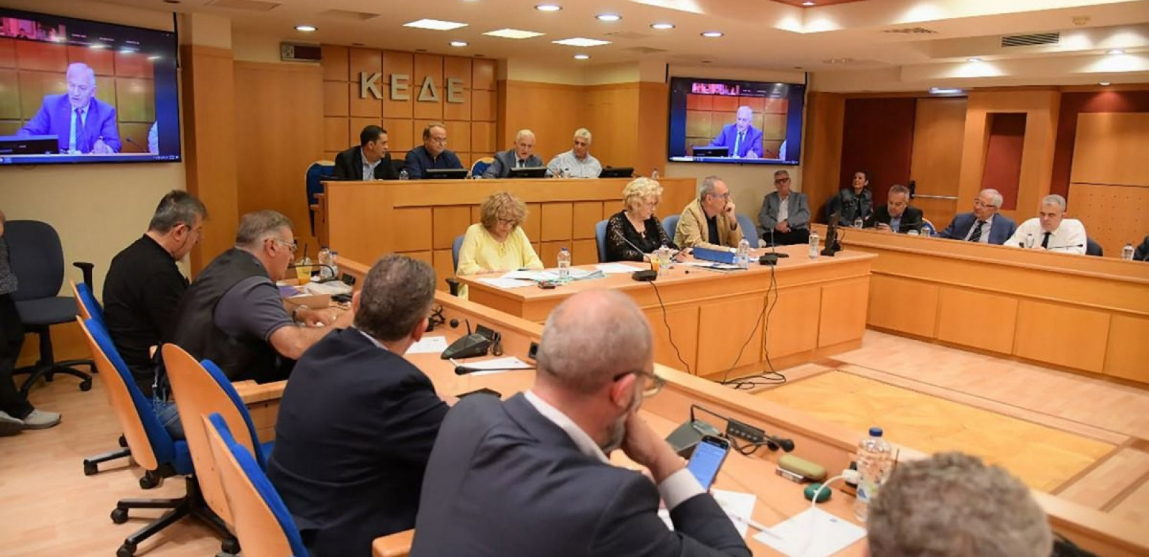 Ξεκλείδωσαν 5.537 θέσεις εργασίας στους Δήμους, μέσω του Προγράμματος Απασχόλησης 55 και άνω