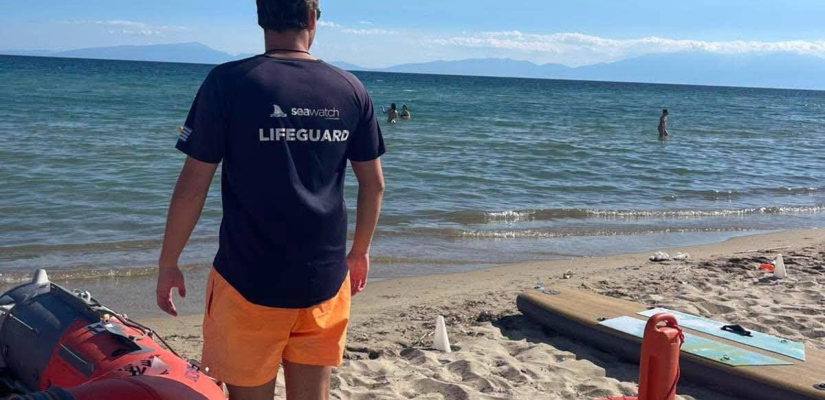 Επανομή: Ναυαγοσώστες επανέφεραν γυναίκα που ανασύρθηκε χωρίς αισθήσεις στην παραλία Ποταμός