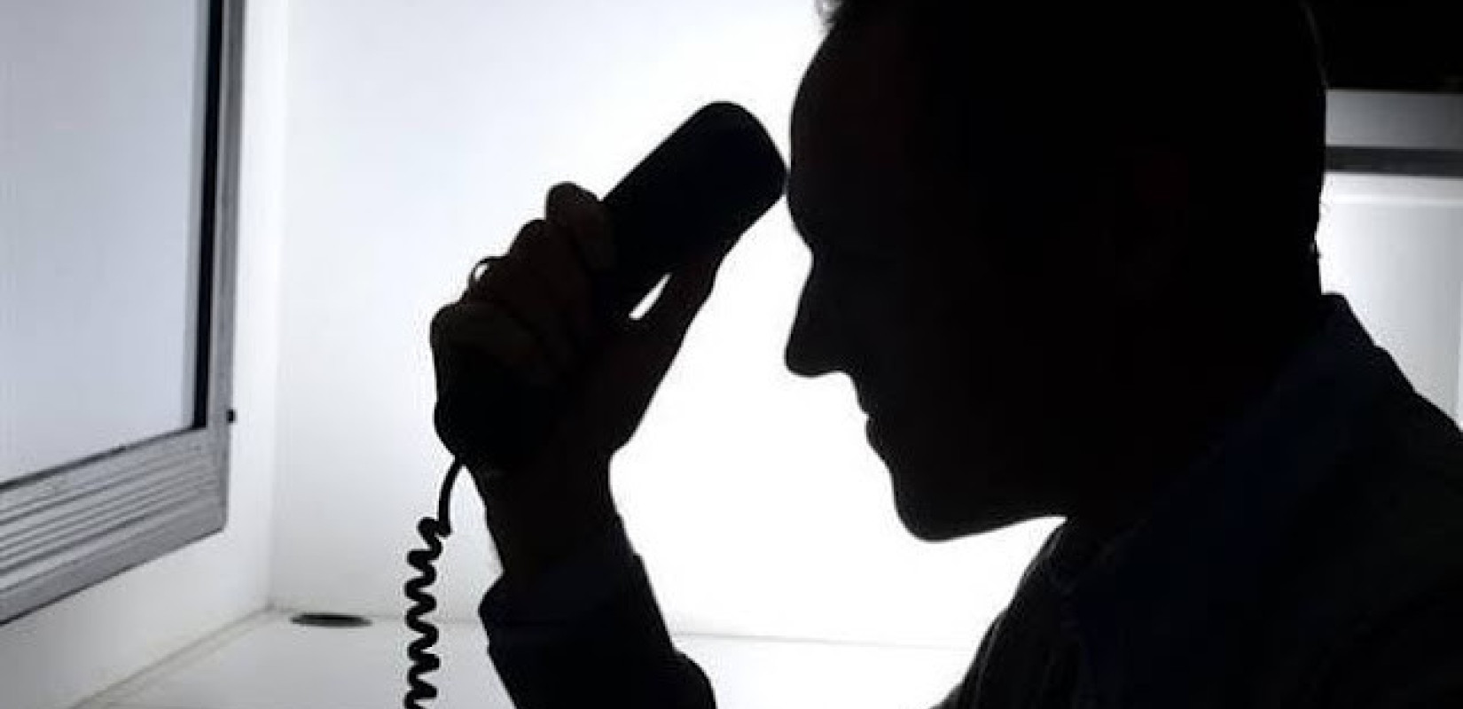 Θεσσαλονίκη - Προσοχή! Νέα τηλεφωνική απάτη με δήθεν υπαλλήλους του ΔΕΔΔΗΕ σαρώνει τα προάστια - Π;vς ακριβώς ξεγελούν τα θύματα