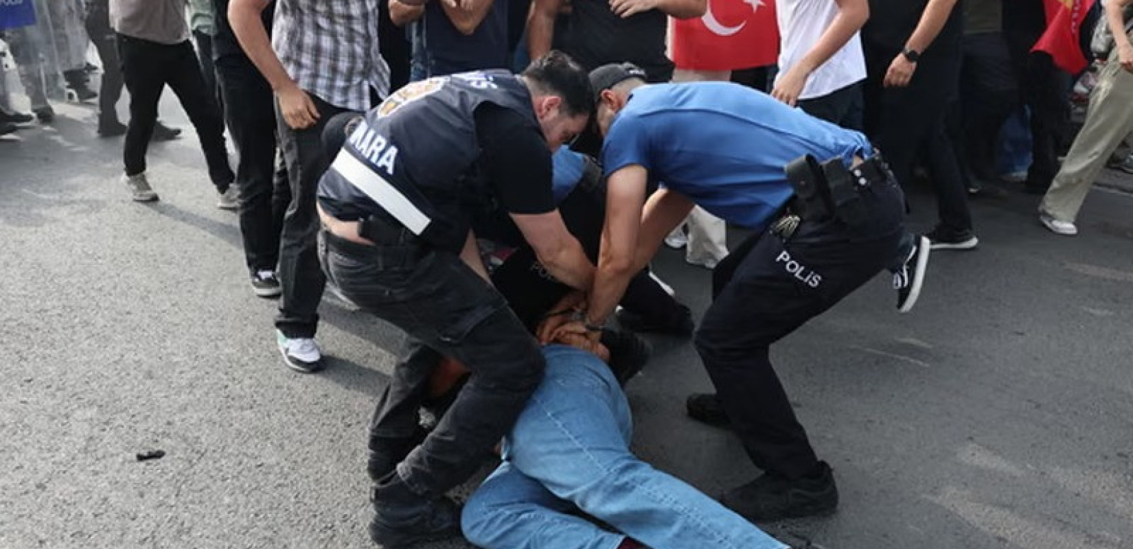 Τουρκία: Συλλήψεις δημοσιογράφων πριν από τη σύνοδο του ΝΑΤΟ - Αντιδράσεις για την ελευθερία του Τύπου