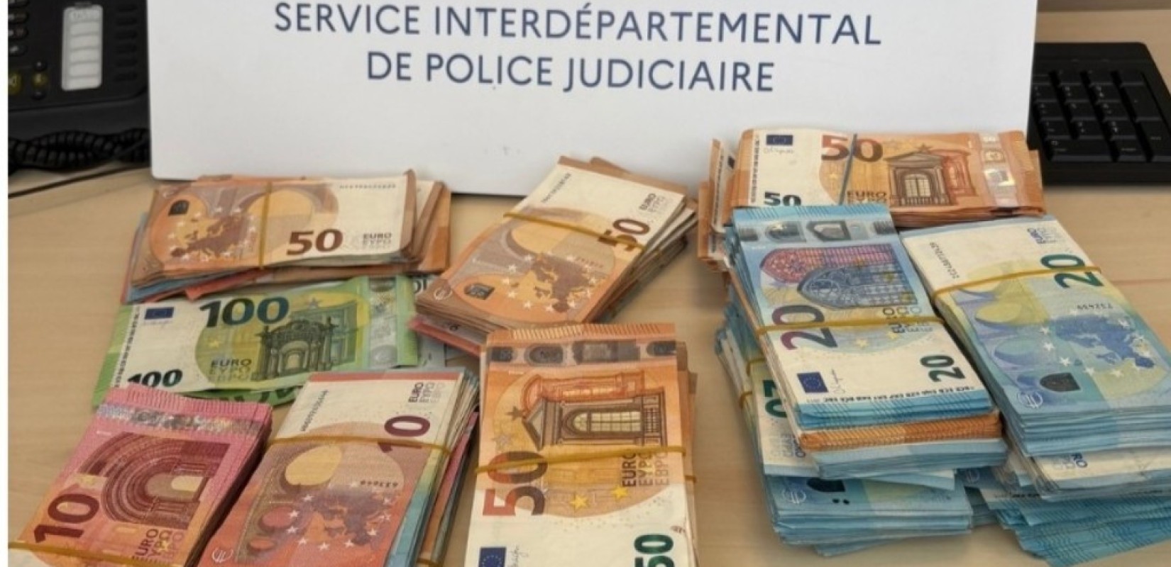 Παγκόσμιο «χτύπημα» της Interpol: Πάνω από χίλιες συλλήψεις σε τέσσερις ηπείρους για εμπορία ανθρώπων