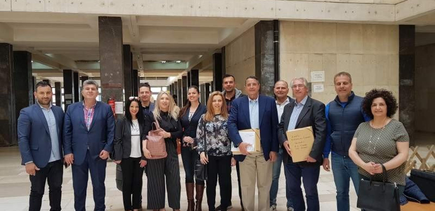 Ο Γιάννης Καμαρινός κατέθεσε στο Πρωτοδικείο το πλήρες ψηφοδέλτιο του συνδυασμού του