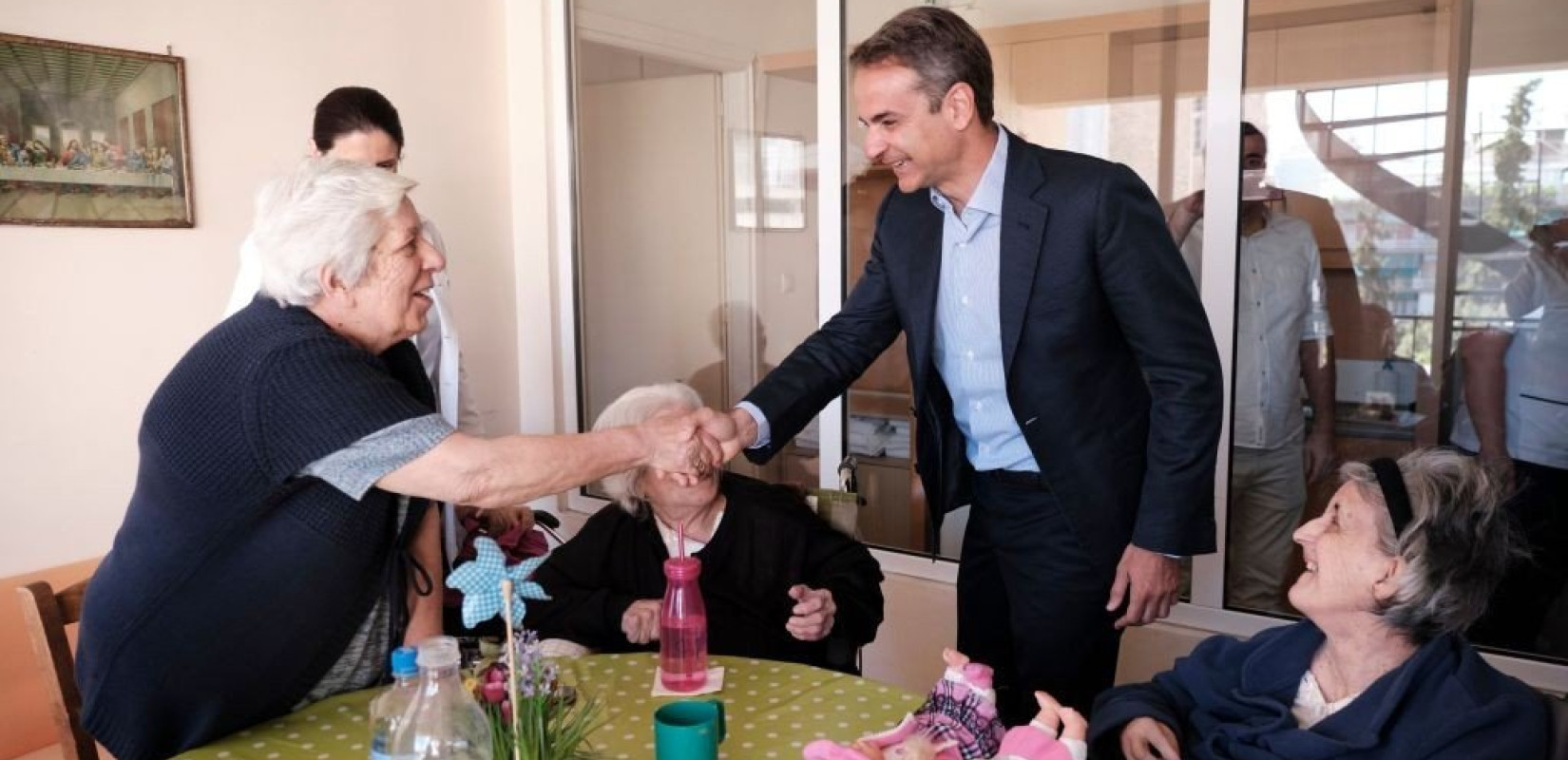Ποια μέτρα για τη στήριξη της τρίτης ηλικίας ανακοίνωσε ο Κυριάκος Μητσοτάκης 