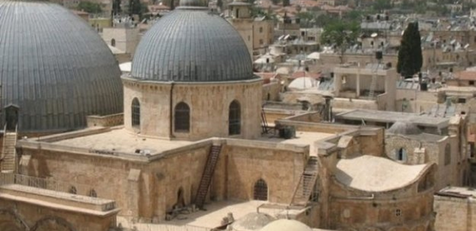 Άγιο Φως: Στο Πατριαρχείο Ιεροσολύμων η ελληνική αντιπροσωπεία