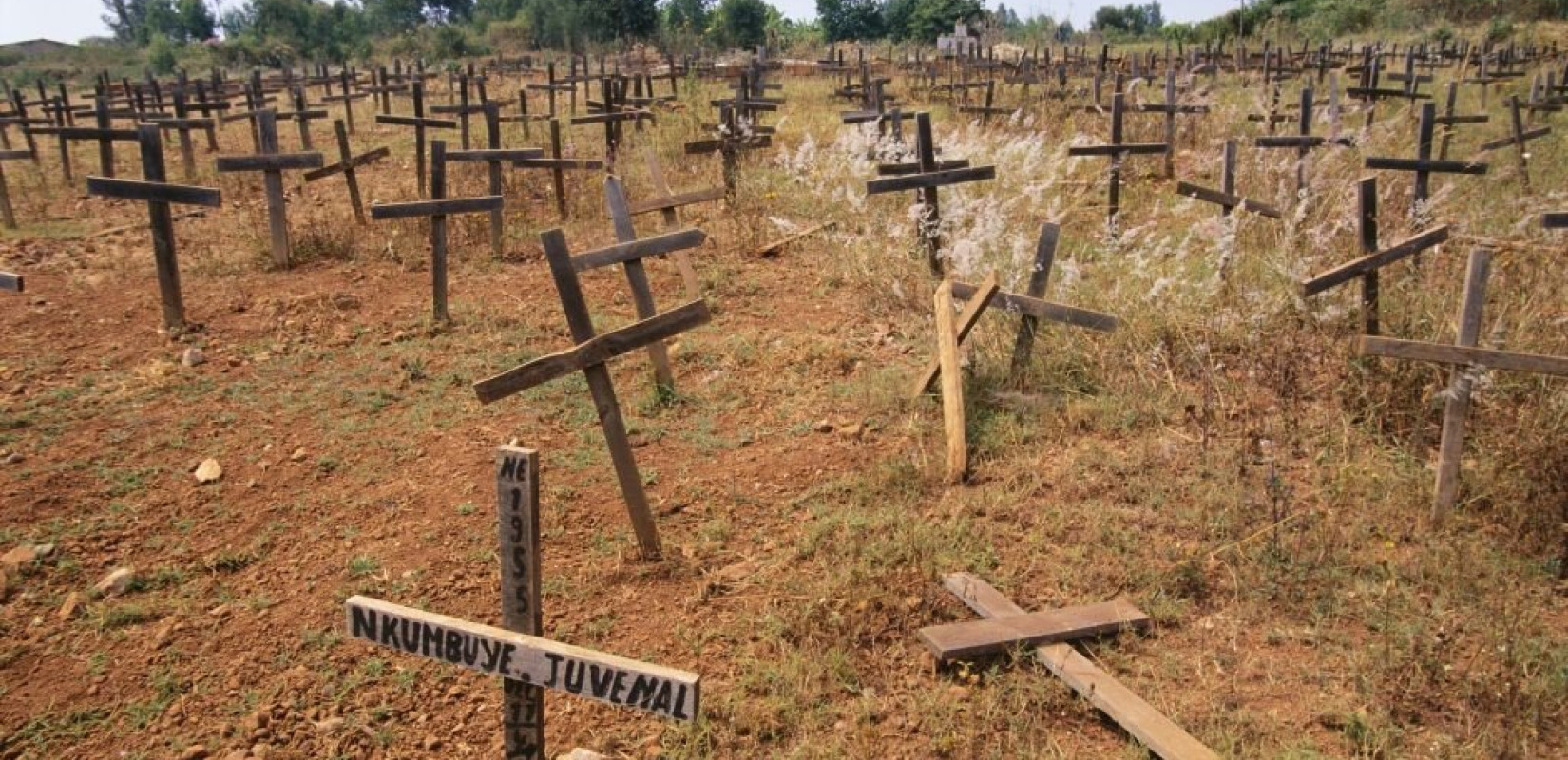 Ρουάντα: Ενταφιάστηκαν δεκάδες χιλιάδες λείψανα θυμάτων της Γενοκτονίας