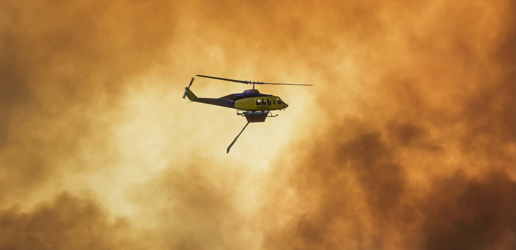 Καθηλώθηκαν όλα τα Bell 214 που επιχειρούσαν στη φωτιά μετά τη σύγκρουση