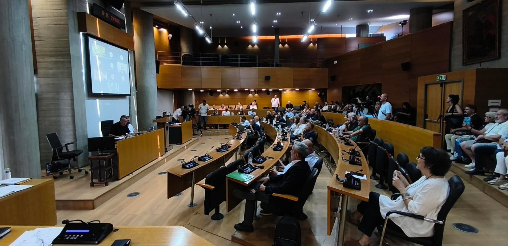 Οι αλλαγές συσχετισμών στο δημοτικό συμβούλιο Θεσσαλονίκης, η σιωπή Παπασταύρου για την τιμή του νερού και τα «ναι μεν αλλά» του Σιμόπουλου. Γράφει ο Σαλονικιός