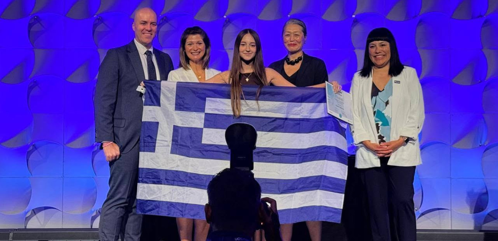 Την 4η θέση παγκοσμίως στον διαγωνισμό Microsoft Office Specialist κατέκτησε η 15χρονη Δανάη Τσελεμπή από την Καβάλα