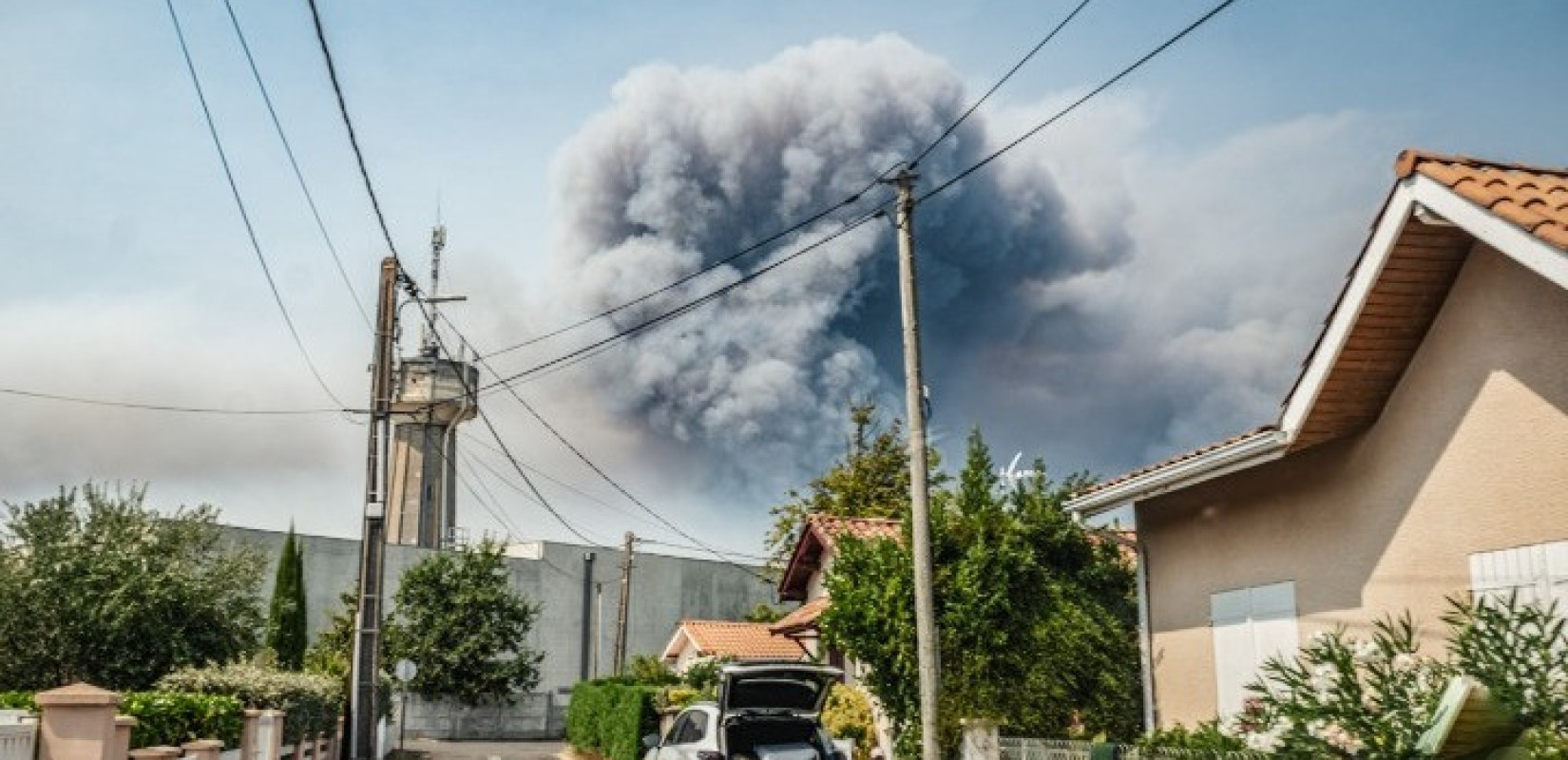 Συναγερμός για φωτιά στον Μονόλοφο του Δήμου Ωραιοκάστρου - Σηκώθηκαν εναέρια μέσα