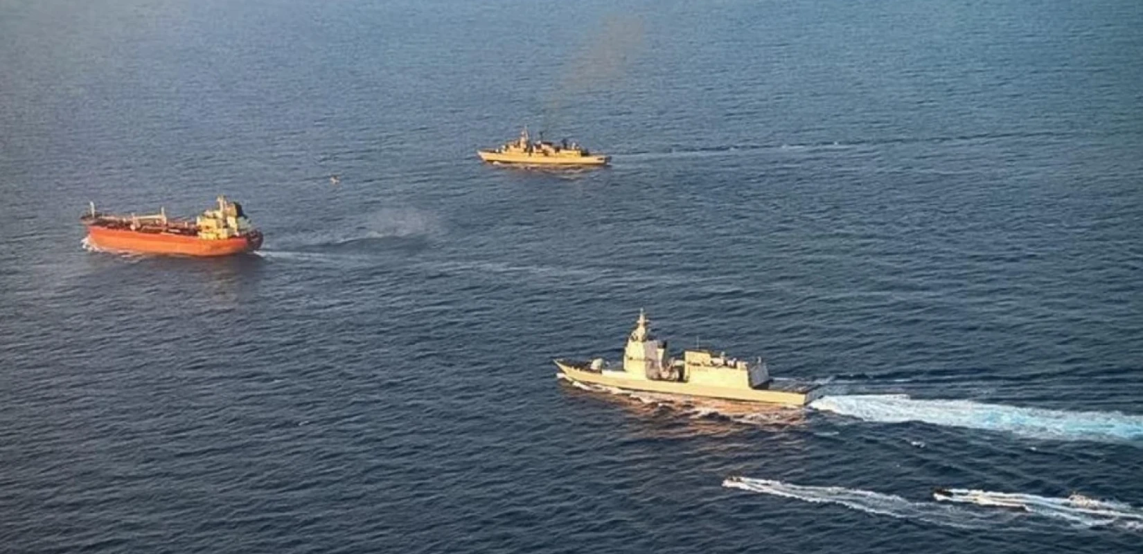 Ευρωπαϊκή δύναμη υπό ιταλική διοίκηση έκανε έλεγχο σε τάνκερ του ρωσικού «σκιώδους στόλου»