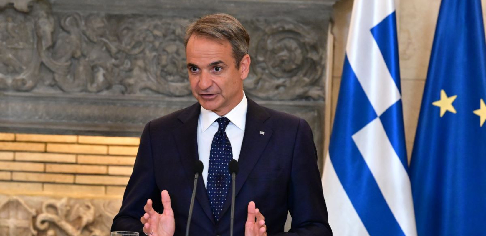 Κ. Μητσοτάκης: Αυξάνεται το αφορολόγητο στα φιλοδωρήματα - Τι να προσέξουν όσοι δουλεύουν σεζόν (βίντεο)