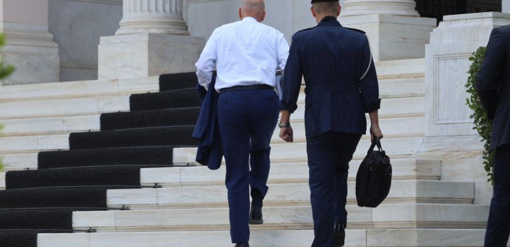 Συνεδριάζει το ΚΥΣΕΑ: «Mega» εξοπλιστικά 4,2 δισ. ευρώ στο τραπέζι - «Κορωνίδα» του η «Ασπίδα του Αχιλλέα»
