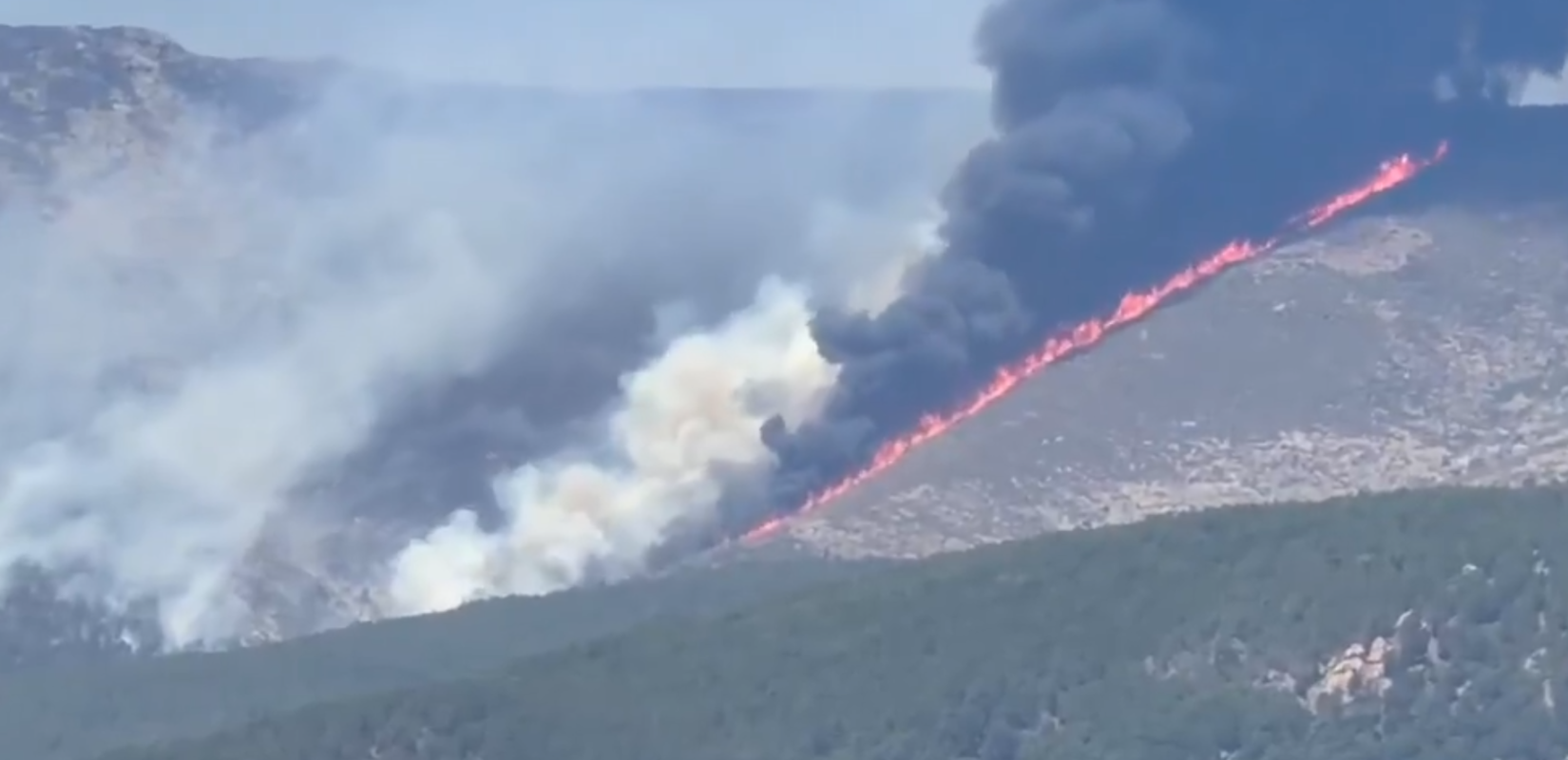 Ισπανία: Εκτός ελέγχου το πύρινο μέτωπο - Σε κατάσταση εκτάκτου ανάγκης η Περιφέρεια της Μαδρίτης