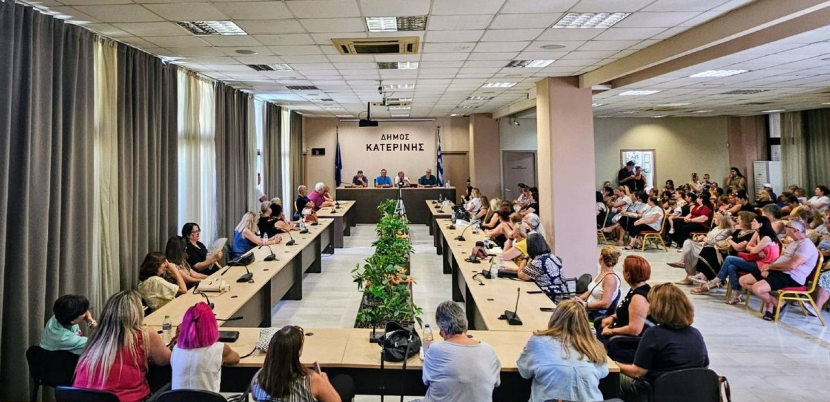 Δήμος Κατερίνης: Στα σχολεία οι 120 νέες καθαρίστριες
