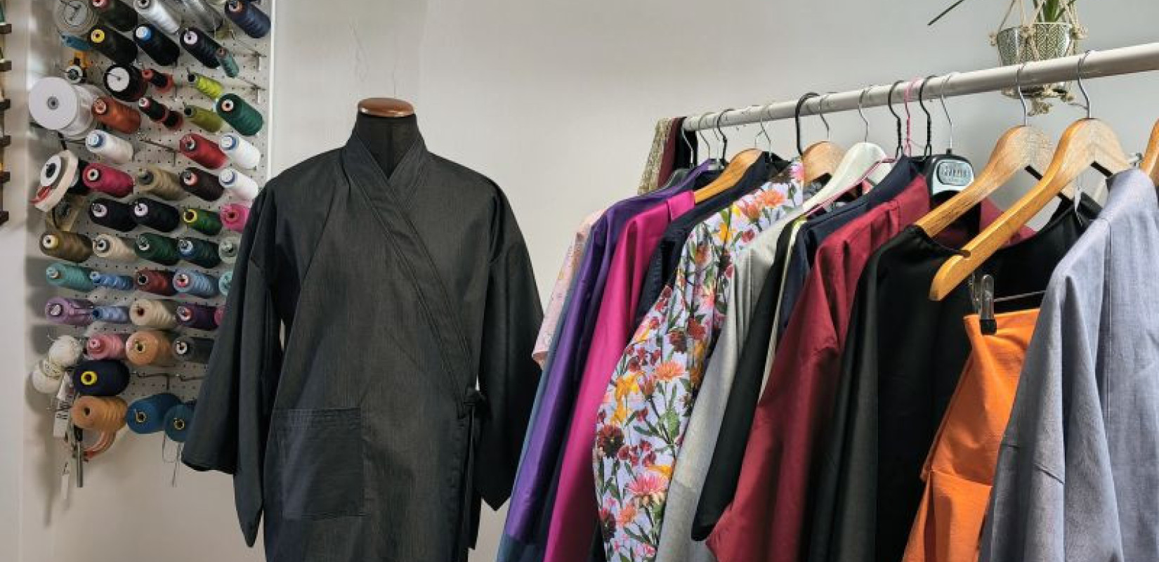 Ιαπωνικά κιμονό «made in Thessaloniki»: Η ιστορία του Φαέθωνα Βανδώρου που έντυσε ακόμα και... Γιαπωνέζα μέτοικο