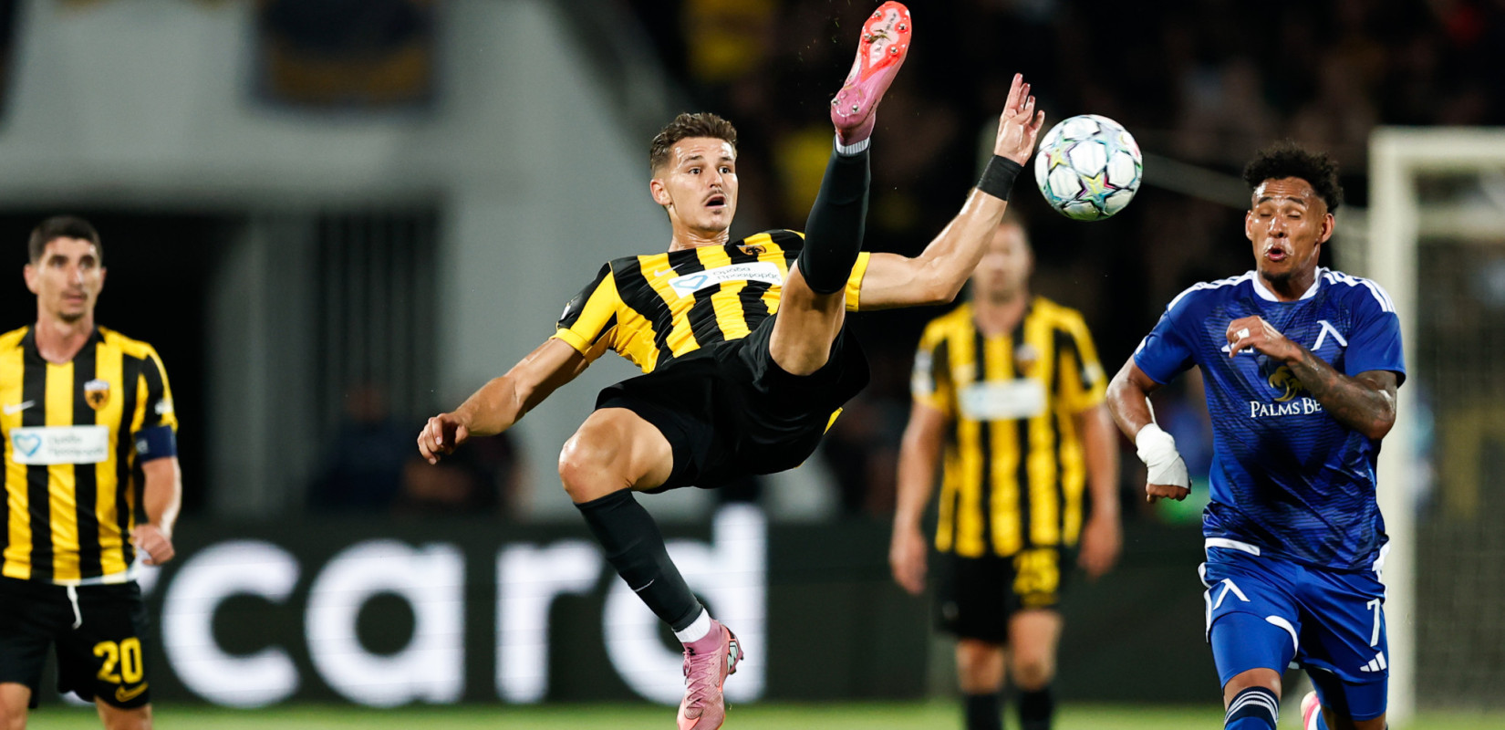 Champions League: Άντεξε στη Σόφια η ΑΕΚ
