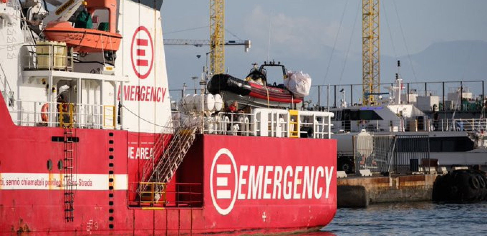 Τραγωδία στα ανοιχτά της Λιβύης: Νεκροί επτά μετανάστες μετά από ανατροπή σκάφους