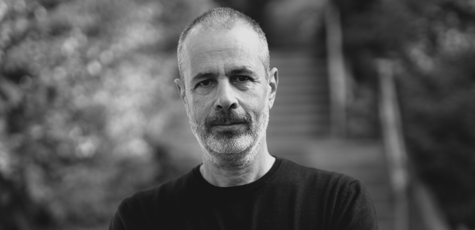 Νάσος Αρώνης: «Η τέχνη μας ενώνει και μας ενανθρωπίζει»